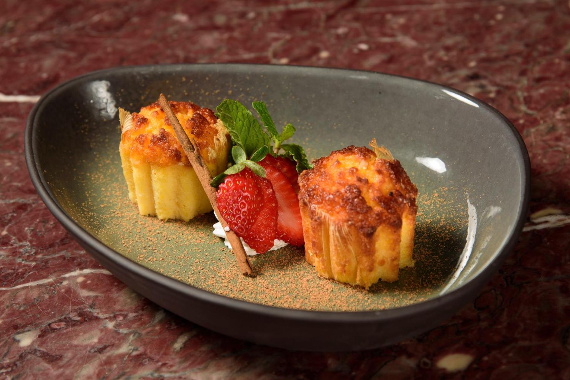 Royal Tulip Brasilia Alvorada Hotel Exterior photo Baked cheesecake